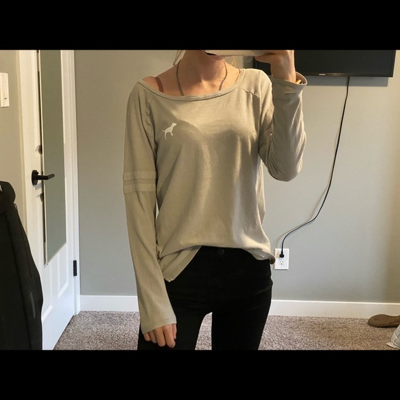 Grey Long Sleeve - Picture 1 of 3